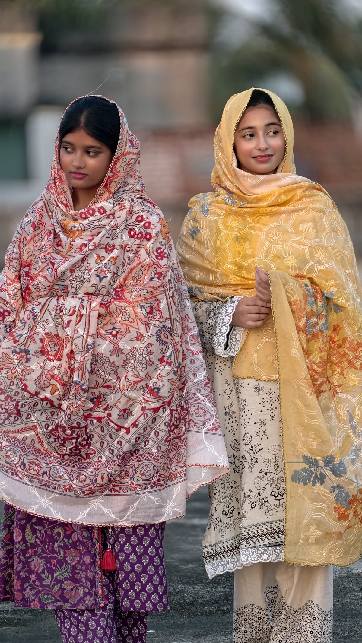 Premium Cotton Digital Print Dupatta – Ornate Kashmiri Kalamkari & Honey-Gold Botanical