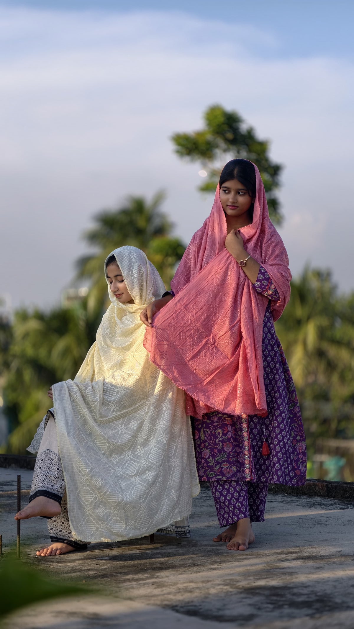 Daily Wear Cotton Kota Dupatta Set – Light Cream & Soft Salmon Pink Woven Lattice